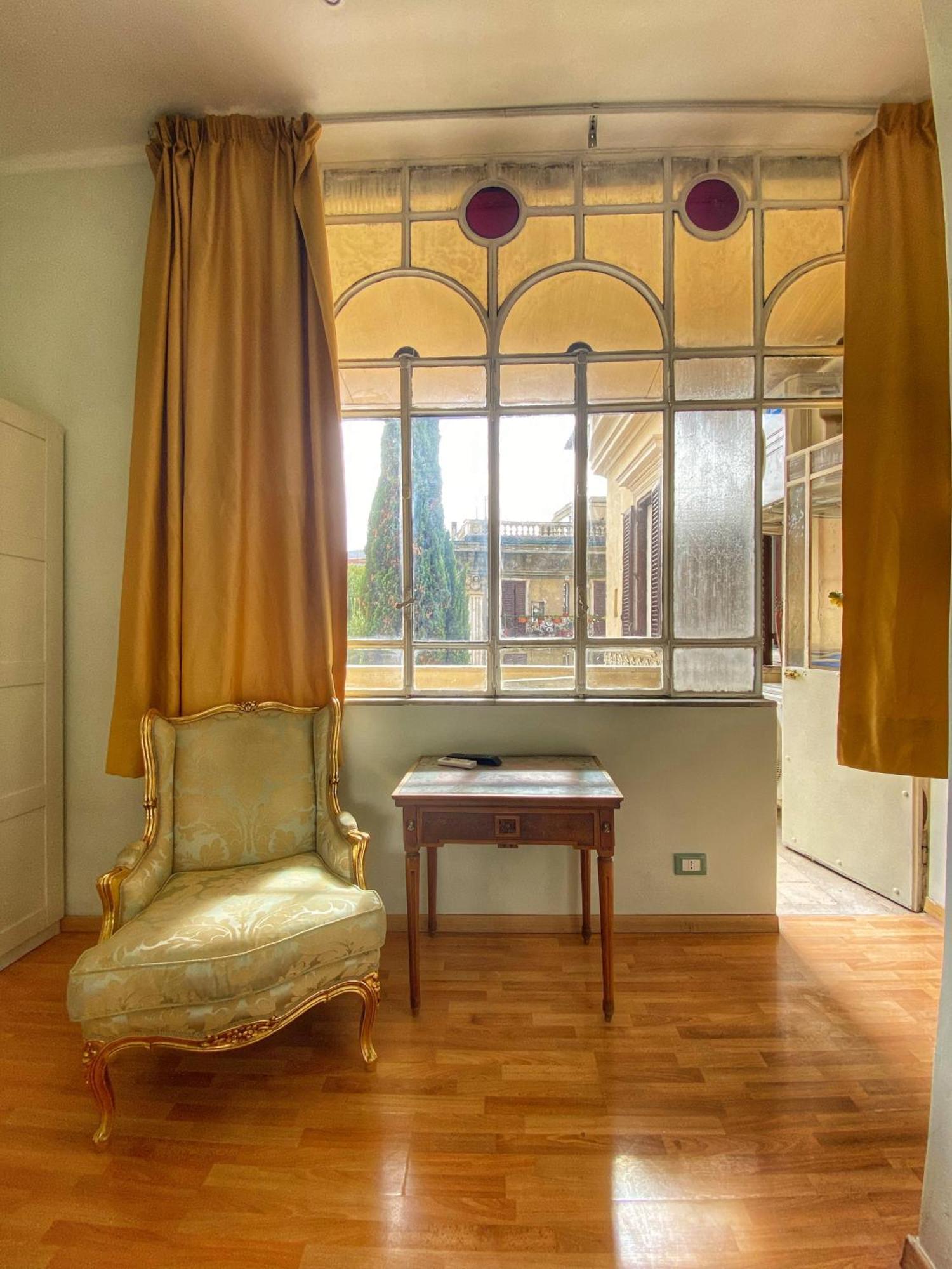 Virgilio Suite Rome Bilik gambar